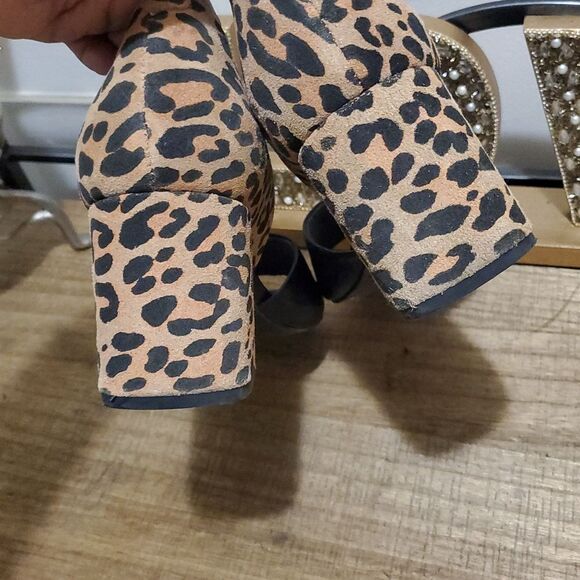 Antropologie Seychelles Shabby Chic Black Leopard Suede/Leather Block Heel Sz 10 - Picture 9 of 11